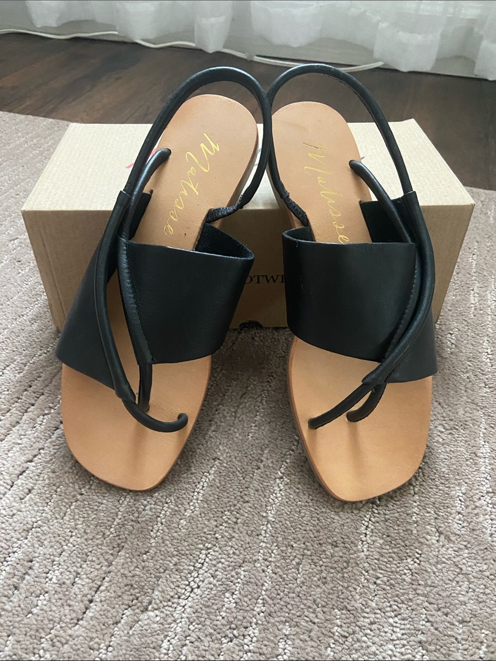 Matisse Black Leather Slingback Toe-Loop Sandals “Shayla”